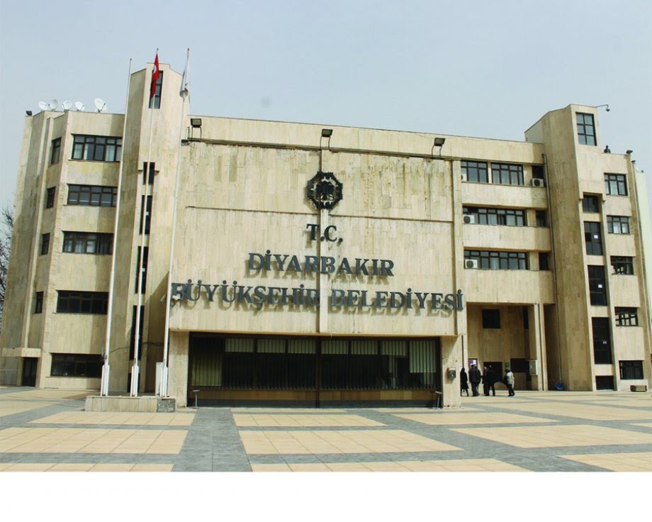 Hukuksuz