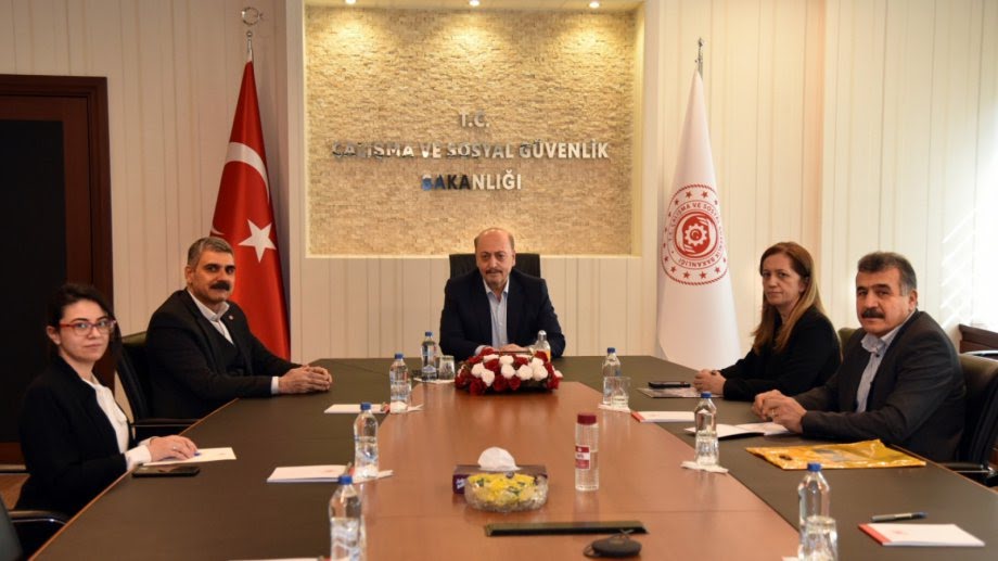 DİSK